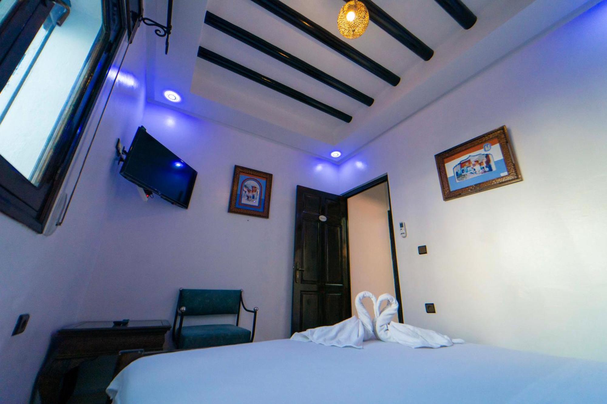 Maison D'Hotes Afassi เชฟชาอูน ภายนอก รูปภาพ