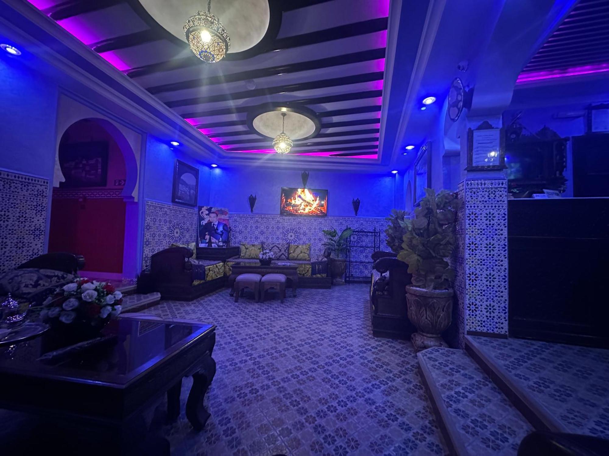 Maison D'Hotes Afassi เชฟชาอูน ภายนอก รูปภาพ